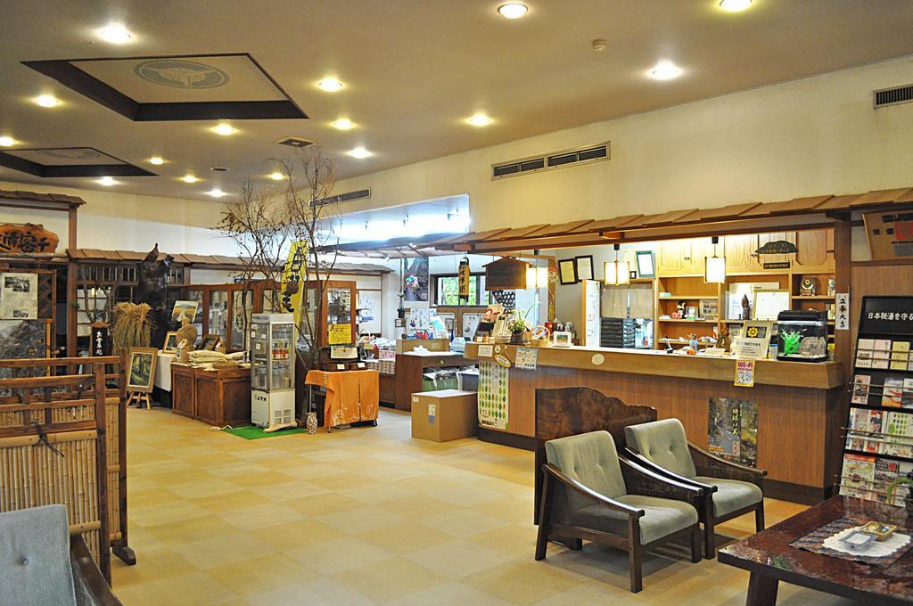 Kiyotsukan Hotel Tokamachi Exterior foto